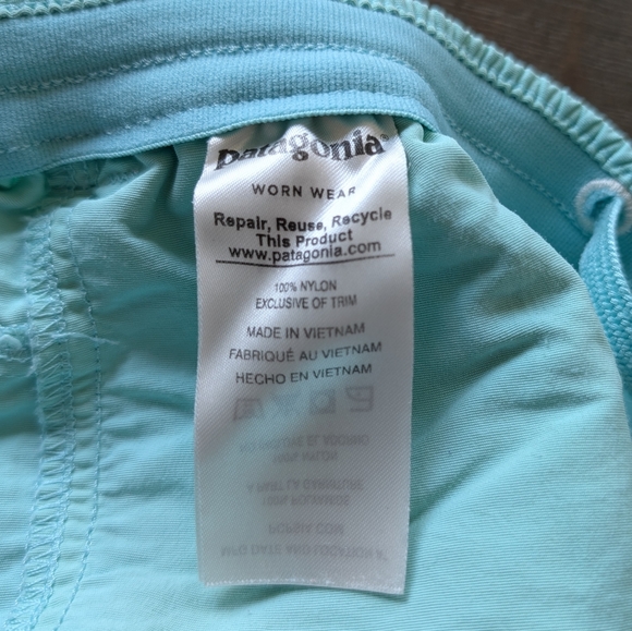 Patagonia Girls' Baggies Shorts in Bend Blue Size Large - Picture 4 of 6